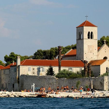Spacious Room Near Beach W Private Bathroom Trogir Zewnętrze zdjęcie